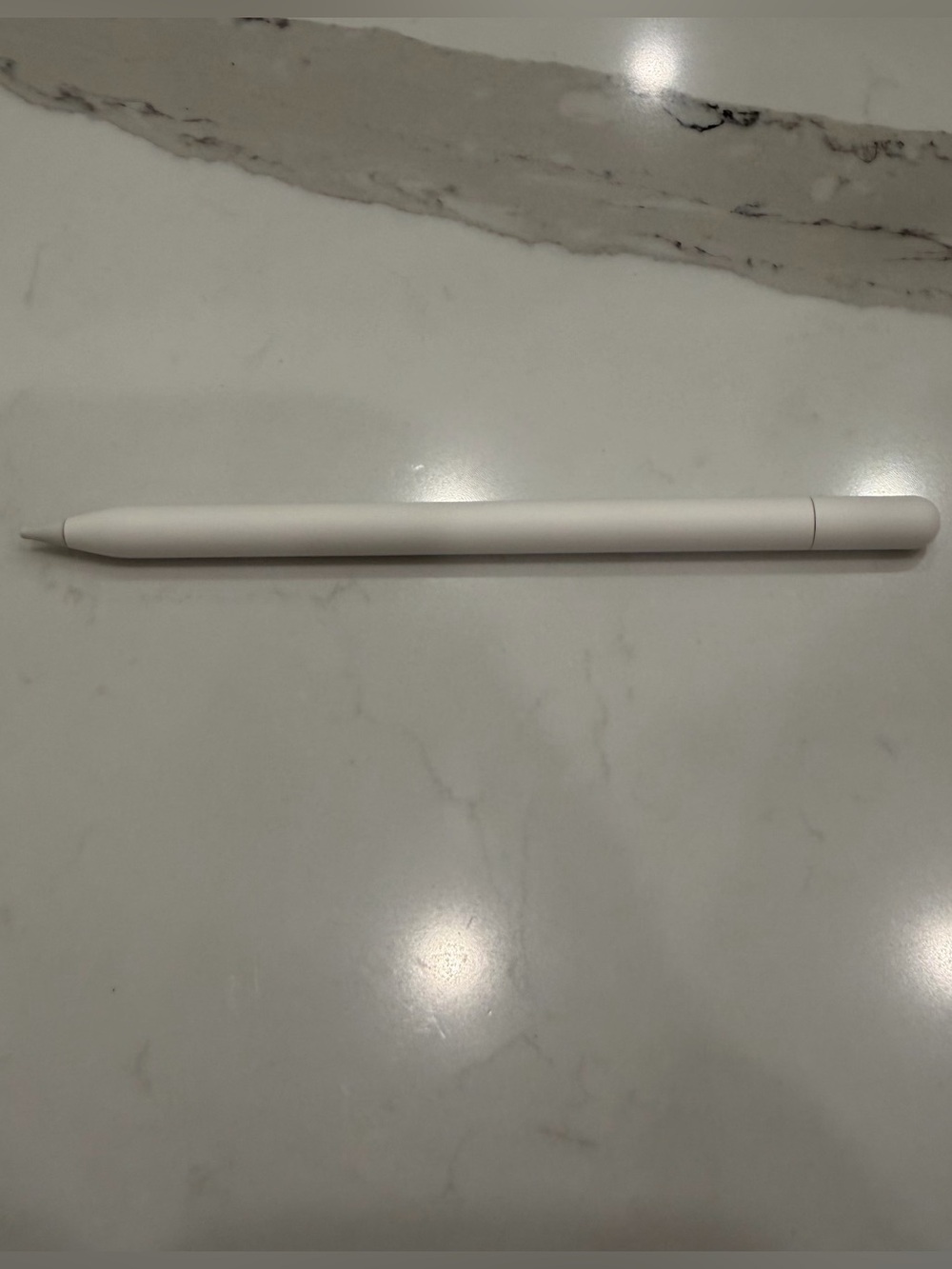 white apple pencil usb-c - Picture 4 of 4